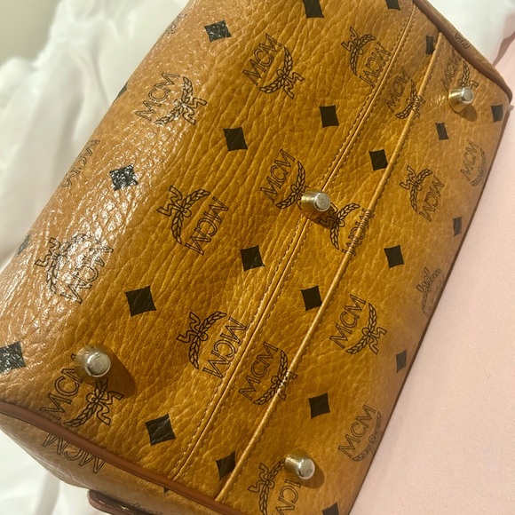SOLD** FIRM PRICE Authentic MCM Boston bag - Picture 11 of 11